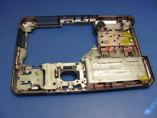 Купити №50-3 Кришка (дно, корито, піддон) корпуса для MEDION ERAZER X6811 оригінал