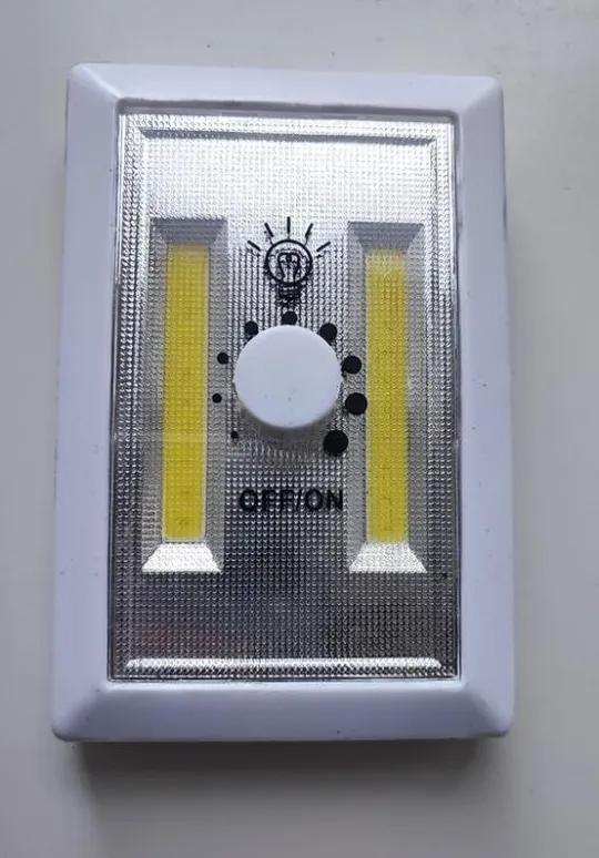 Світильник з регулятором на батарейках 3х ааа, hy-605 led Ціна