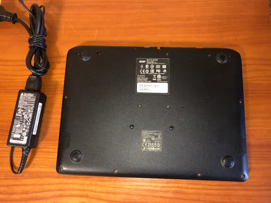 Купити Ноутбук Acer ES1-131 11,6&quot; IC N3050/4gb/ SSD 48GB/Intel HD/6 годин