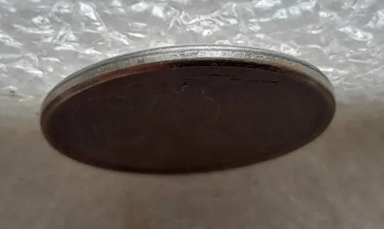 (2142) 10 рублей 1993 РФ, ММД, поворот (порушення соосності, сдвиг, брак) Де купити