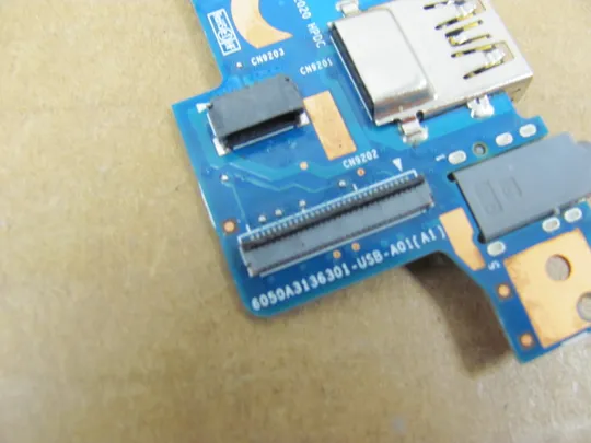 824-29 плата USB AUDIO 6035B0205501 6035B0205401 6050A3147301 6050A3136301  для HP EliteBook  840 845 G7  оригінал Недорого