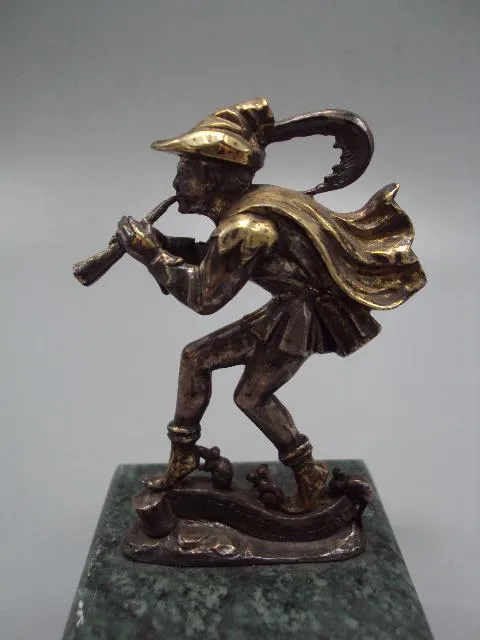 Фигурка серебро на подставке Rattenfanger von Hameln Нильс и крысы сказка Волшебная дудочка №14272 Де купити