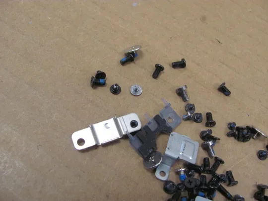 Купити 807-9 комплектуюче гвинти для Dell Precision 7510 7520 P53F оригінал