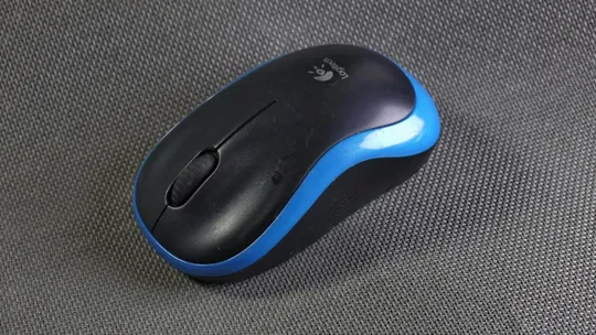 Беспроводная мышь Blue Logitech M185 с USB ресивером Вживане Ціна