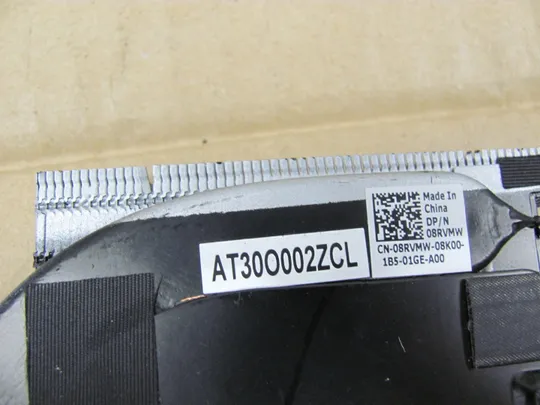 номер0718-2 система охолодження AT30O002ZCL 08RVMW для Dell Precision  7550 m7550 7560  оригінал З аукціону