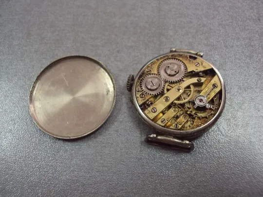 часы наручные циферблат механизм №16 Продаж