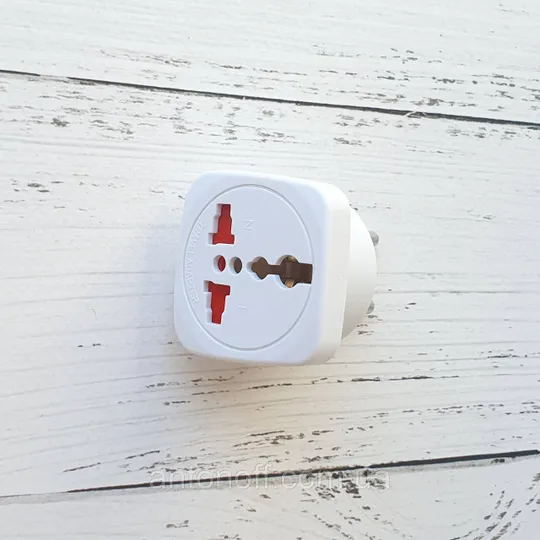 Мережевий перехідник адаптер Travel Adapter на євро розетку Europlug вилка 10A 250V Білий Продаж
