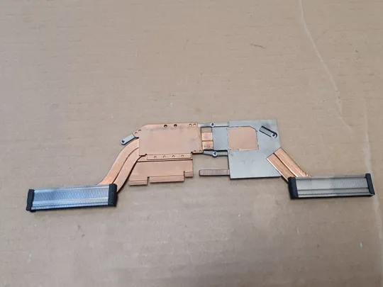 номер1053-3 термотрубка охолоджененя AT3RH0010AL 0V9PVY  для Dell   XPS15 9520 Precision 5570 оригінал З аукціону