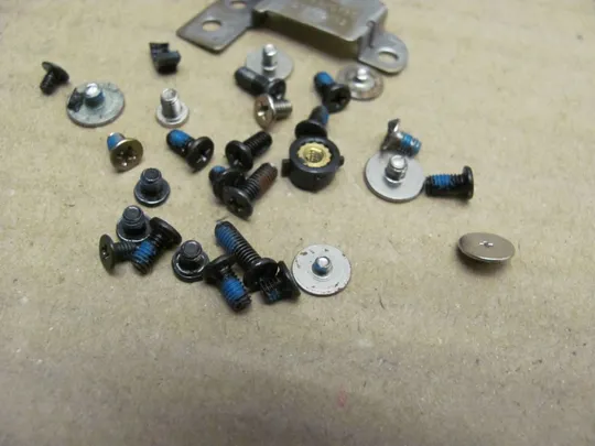 Купити 402-11 комплектуюче для HP Pavilion 15 15-N оригінал