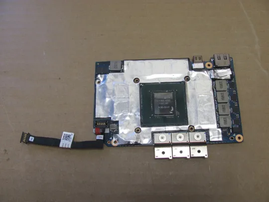 номер0992-7 відеокарта DAP20 LS-F605P Nvidia Quadro N18E-Q3-A1 p4200 8gb 0CCDPW для Dell Precision DELL Precision 7730 7740 M7730 M7740  оригінал Ціна