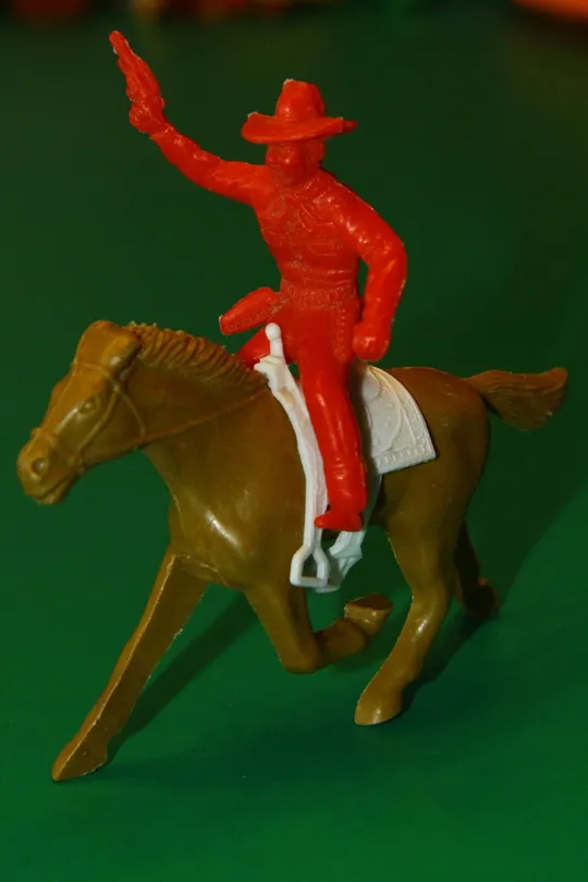 ковбой з револьвером TIM-MEE 70-75мм ОРИГІНАЛ США-ФРГ Ціна