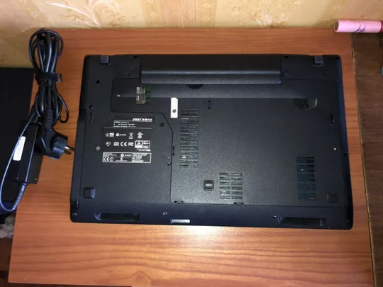 ноутбук MSI СR61 А4-5000/ 4GB/500GB/HD 8330 MS-16 GP З аукціону