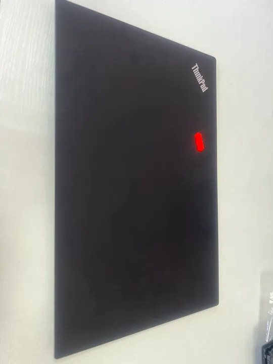 Lenovo Thinkpad E15. Кришка матриці .Як нова . Ціна