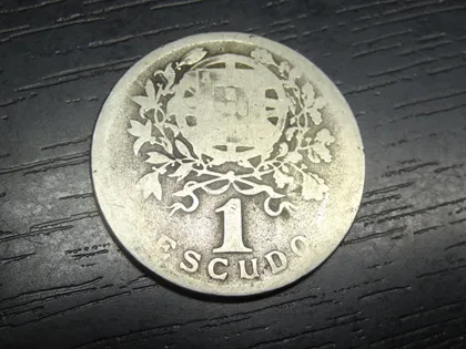 фото, 1 ескудо 1927 Португалія