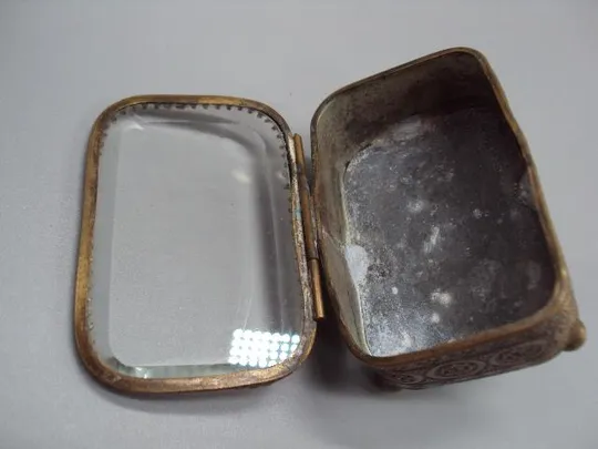 Шкатулка для украшений прямоугольная стекло, металл латунь старинная высота 4,3 см (№1358) Де купити