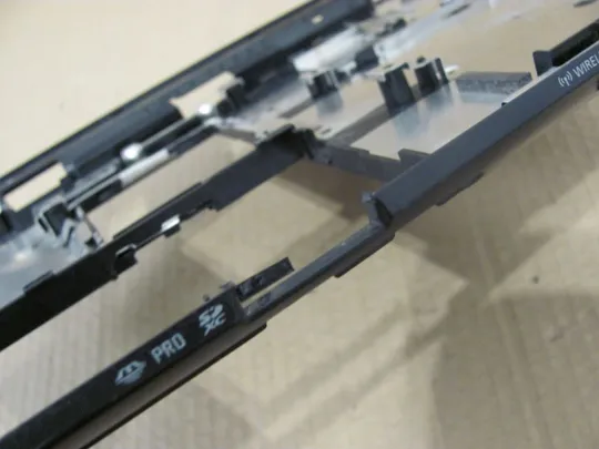 номер0152-4 Кришка. дно, піддон корпуса для FUJITSU LIFEBOOK E752 E781 E782 оригінал Торговий майданчик