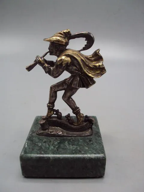 Фигурка серебро на подставке Rattenfanger von Hameln Нильс и крысы сказка Волшебная дудочка №14272 Ціна