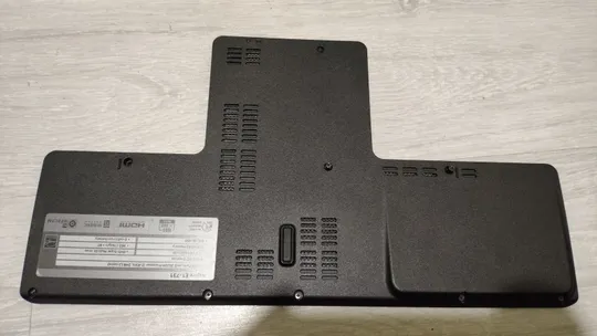 сервісна кришка Acer E1-731, E1-731G, E1-771, E1-771G Ціна