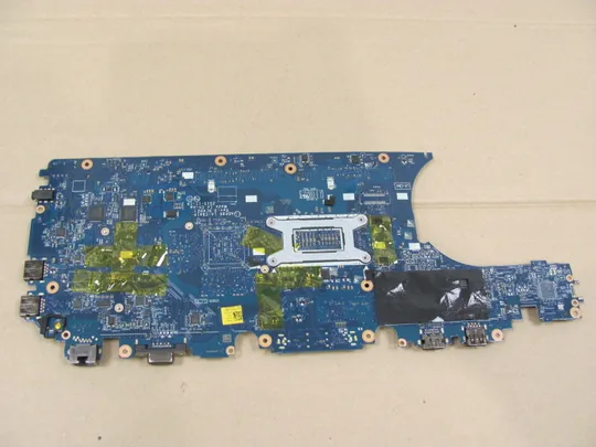 Купити 645-13 материнська плата  ADP80 LA-C841P 0N98Y6 SR2FU  I7-6820HQ для DELL  LATITUDE E5570  оригінал