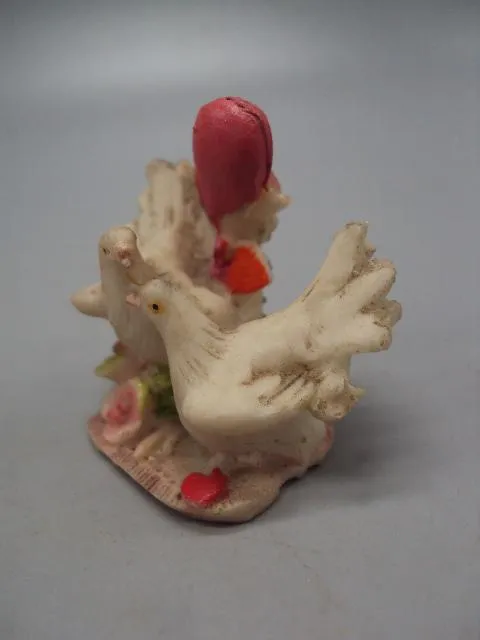 Фигурка пластик статуэтка миниатюра голуби с сердечком сувенир высота 4,8 см №14179 Де купити