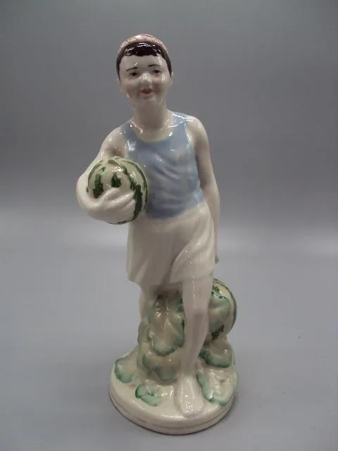 Фигура фарфор статуэтка Городница мальчик с арбузами узбек несет арбузы высота 22,5 см №14453 Ціна
