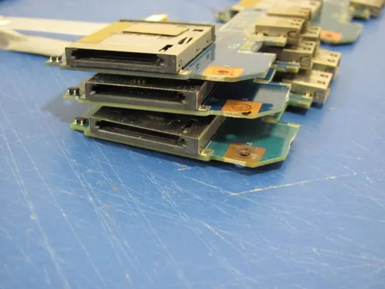 №134-6 USB роз'єм, картридер 48.4HP02.011 для PACKARD BELL MS2291 Aspire 7741 7741G 7551 оригінал З аукціону