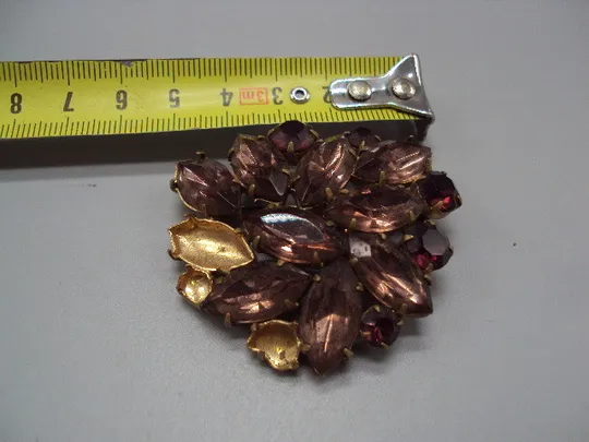 Купити Бижутерия брошка фиолетово-коричневые вставки брошь размер 5 х 4 см (нет 3х камушков) №15864