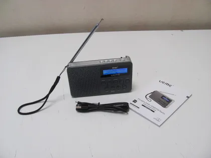 фото, 4311 Портативне FM-радіо Ueme DAB+DAB з динаміком 3 Вт та покращеними басами, вбудованим літієвим акумулятором 2600 мАг, 15 годин відтворення Стан Нового НІМЕЧЧИНА