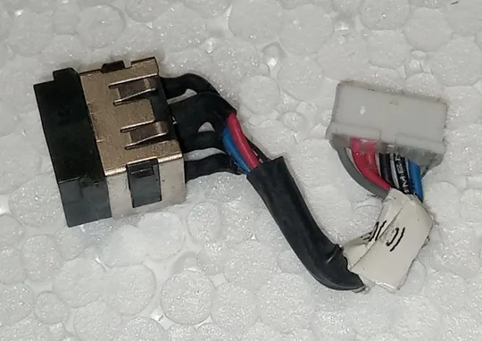 Роз'єм живлення з ноутбука DELL Latitude E6420 0J90M8 З аукціону