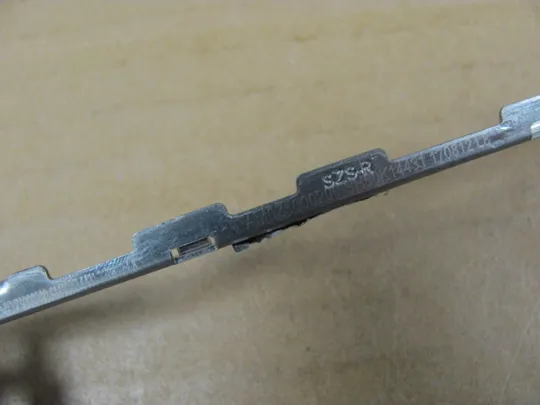 835-3 кріплення матриці з петлями AM0Z5000200  для  LENOVO Thinkpad P70 P71 оригінал Де купити