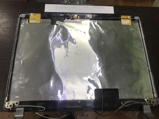 N0069 Toshiba L300 L305 Задня кришка +петлі Ціна