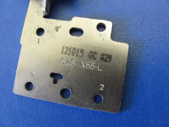 №49-9 петлі кріплення для ASUS X55A X55 оригінал Де купити