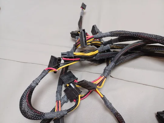 0728 блок живлення для ПК  MODECOM 620W З аукціону