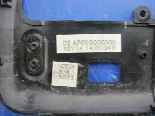 №150-12 заглушка AP0VG000500 05C1RC для LATITUDE E6440 оригінал З аукціону