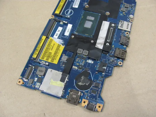 638-14 материнська плата SR33Z  i7-7600U  CDM70 LA-E081P  для  Dell Latitude E5480 оригінал Недорого