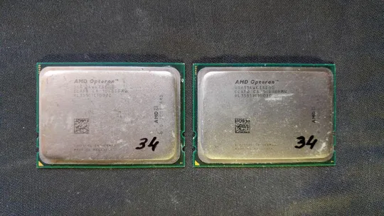 Купити Два 8х ядерных процессора AMD Opteron 6134 2,3GHz/12Mb OS6134WKT8EGO Socket G34 80W Вживан