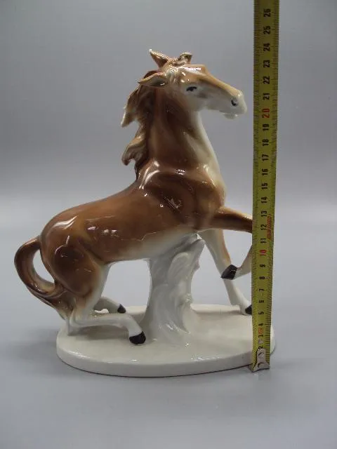Купити Фигура фарфор Германия Липпельсдорф лошадь конь клеймо корона 1877 ГДР Lippelsdorf 23,8 см №14253