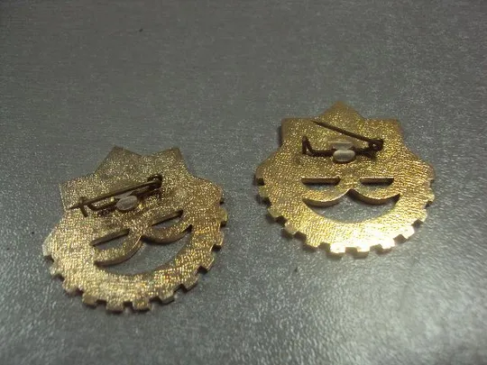 знак 50 лет по одесхолодмаш 1932-1982 лот 2 шт №7146 Продаж