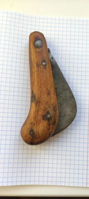 Нож большой садовый из СССР, хорошее состояние , без люфта, возможно 1960-е годы kb349 Інтернет-аукціон