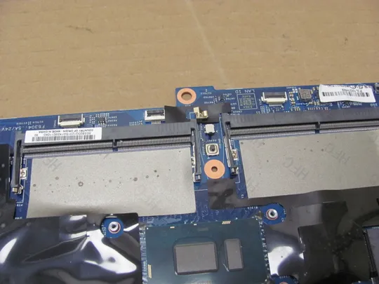 номер1039-11 материнська плата РОБОЧА SR3LA i5-8250U 448.0CW06.0011 для Lenovo Thinkpad T580 P52S Mainboard Материнка Основна плата Системна плата Плата системи Laptop motherboard мамка ноутбучна плата оригінал Де купити