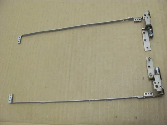 555-4 кріплення з петлями 6-33-W8701-02 для Clevo W87CU оригінал Ціна