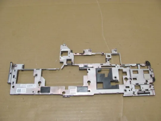 Купити номер1004-4 кріплення Механізм з&#039;єднання fastening корпусу 0K33M8 AP405000100 для Dell Precision 17 7780 оригінал