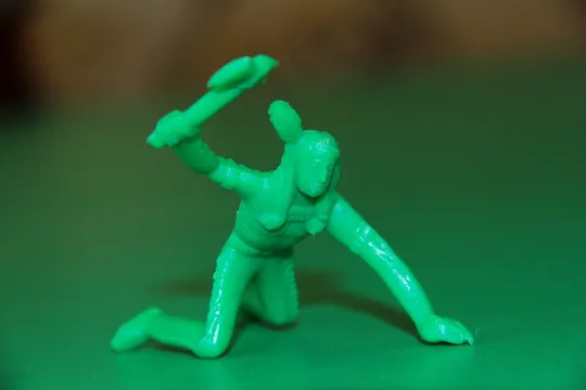 ІНДІАНЕЦЬ ЩО КРАДЕТЬСЯ З ТОМАГАВКОМ индеец TIM-MEE 65-70мм ОРИГІНАЛ США-ФРГ Ціна