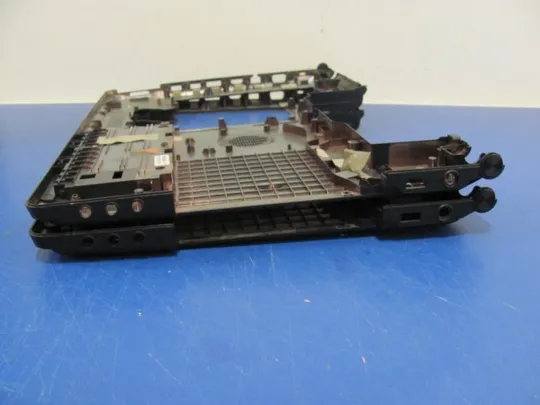 №343-1 Кришка (дно, корито, піддон) корпуса 340826400013 для MEDION P8614 оригінал З аукціону