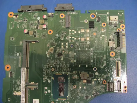 №18-17 материнська плата DA0FH9MB6C0 i3-5005U SR27G для FUJITSU LIFEBOOK A555 оригінал Недорого