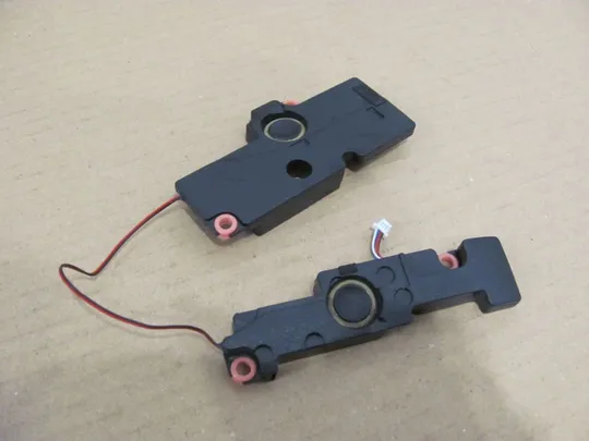 8-8 динаміки 0CCKFF для Dell VOSTRO 3560 V3560 оригінал Ціна