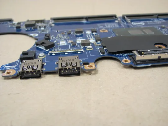 594-18  материнська плата AAZ60 LA-C461P   i5-6300U SR2F0   для Dell Latitude E7470  7470 оригінал Недорого