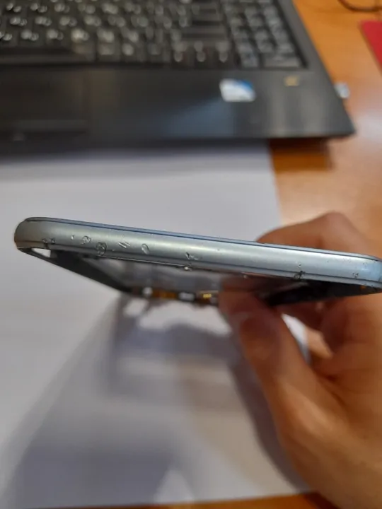 Купити Vivo Y11s V2028 3  32GB середина корпуса