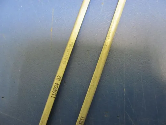 №36-22 кріплення матриці з петлями FBF11007010 для HP PROBOOK 5330M оригінал Продаж