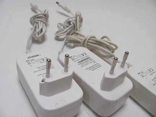 0782 адаптер живлення  W 724V 12.V 2.5A  3 шт НІМЕЧЧИНА З аукціону